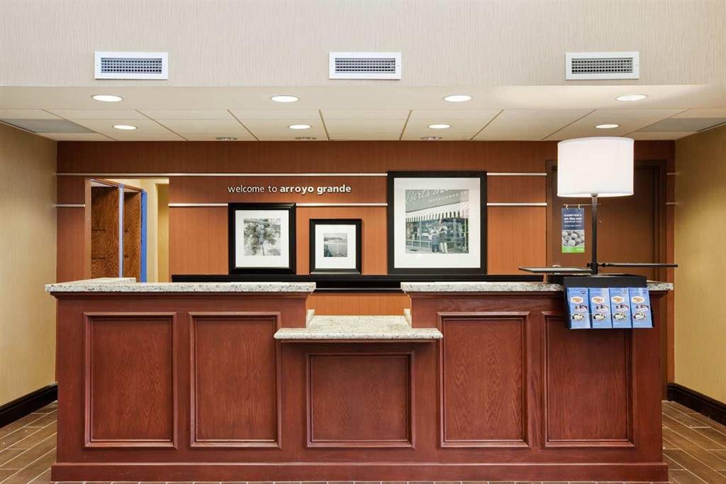 Hampton Inn & Suites Arroyo Grande Interior photo